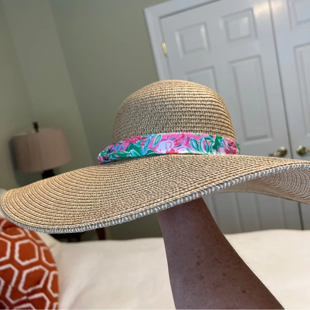 Lilly Pulitzer straw hat Journey to the Jungle